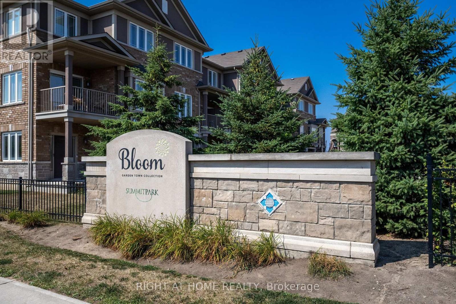 3 Bloom Crescent, Hamilton, Ontario  L0R 1P0 - Photo 2 - X12352020