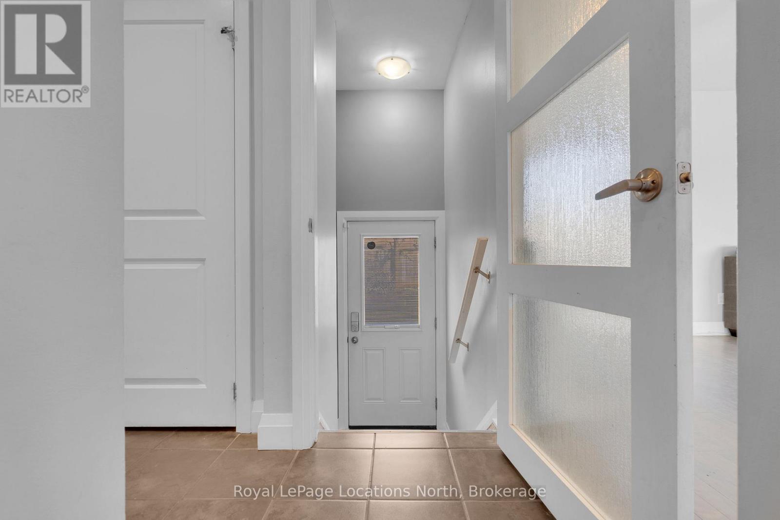 88 Rose Street, Barrie, Ontario L4M 2T2 - Photo 19 - S12352213