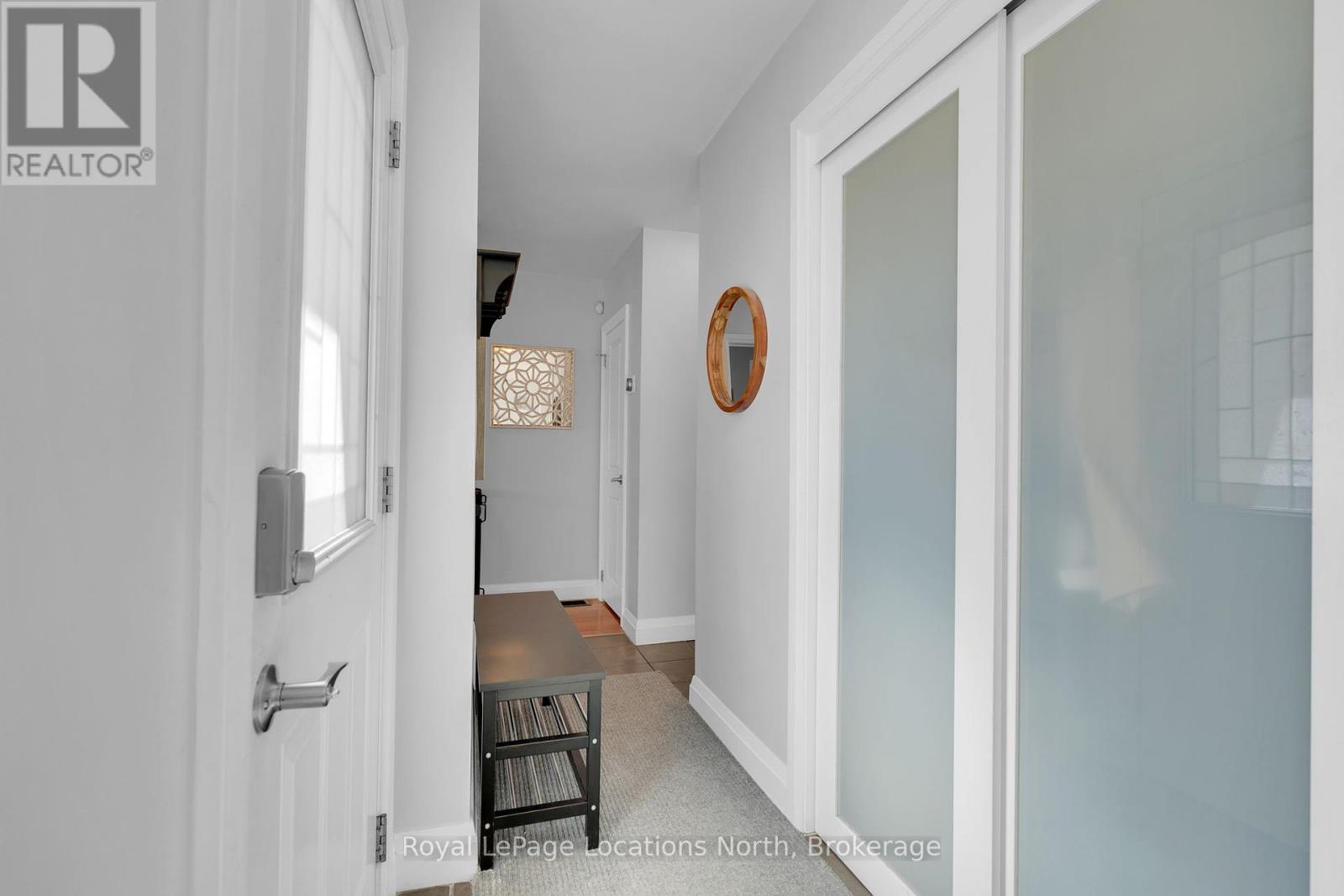 88 Rose Street, Barrie, Ontario L4M 2T2 - Photo 6 - S12352213