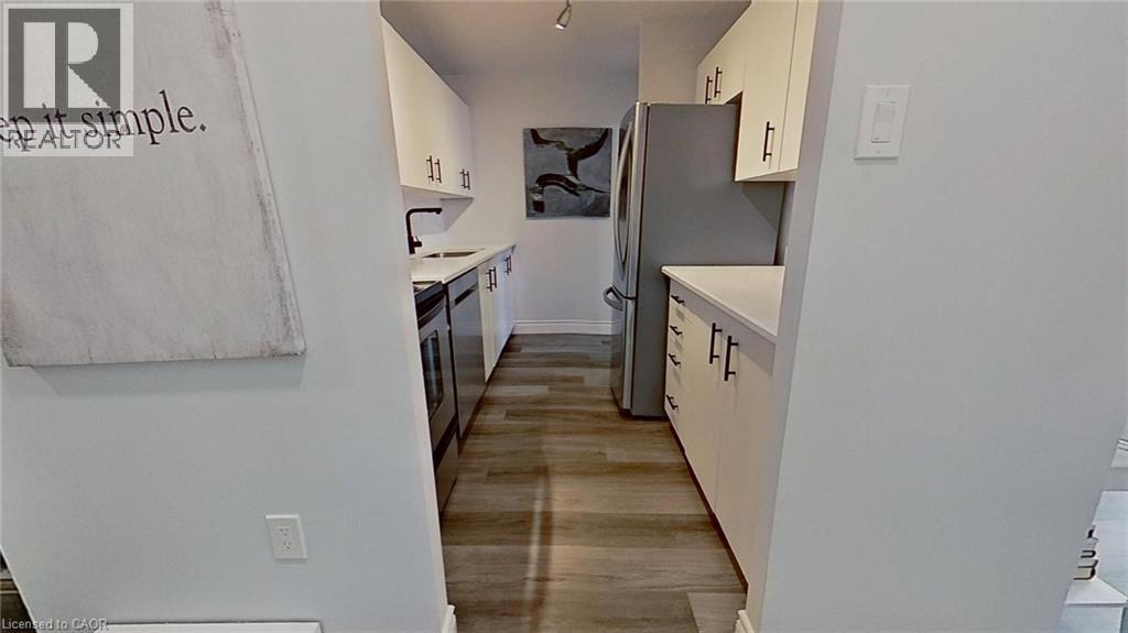 Photo 4 of 8 for 95 Baseline Road W Unit# 1005