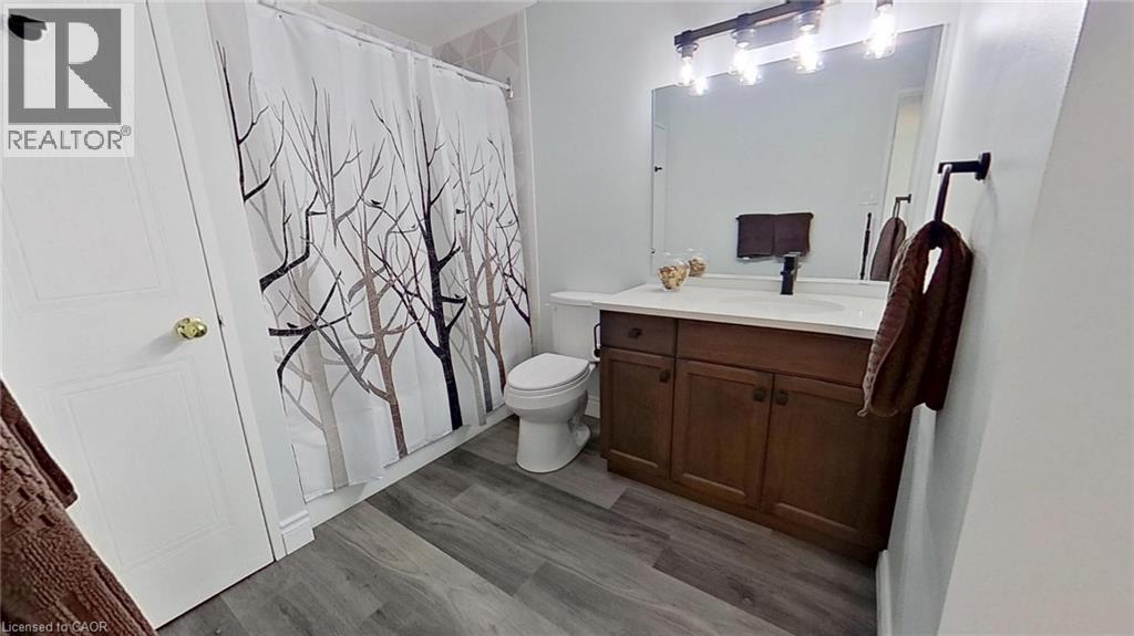 Photo 6 of 8 for 95 Baseline Road W Unit# 1005