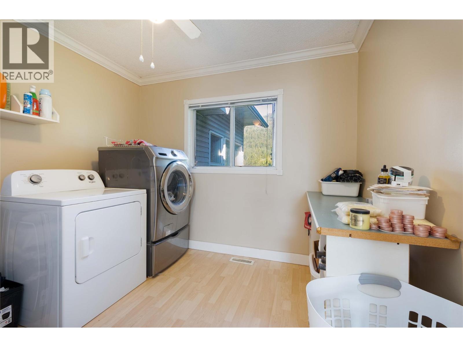 4350 50 Street Ne, Salmon Arm, British Columbia  V1E 1Y5 - Photo 15 - 10355014