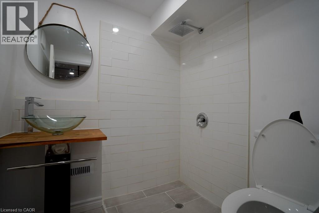 147 Muriel Crescent, London, Ontario  N6E 2K4 - Photo 34 - 40709338