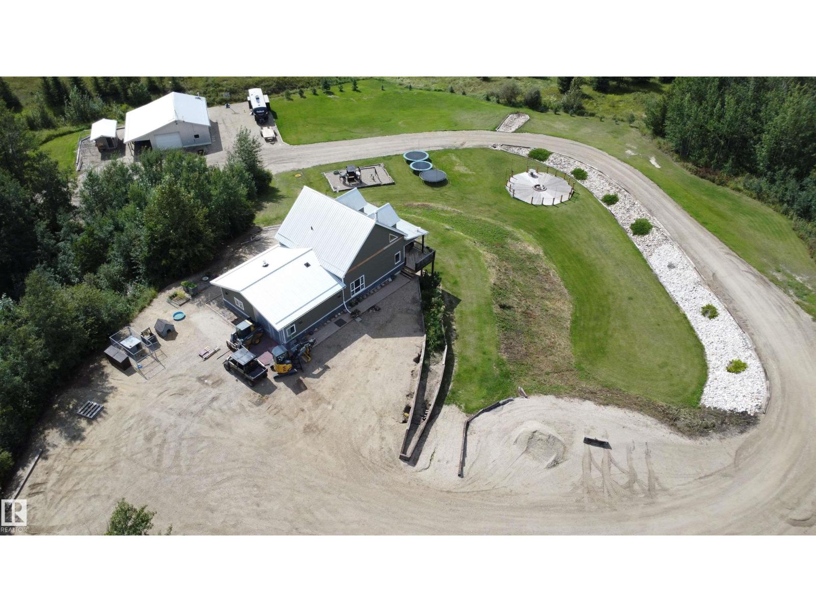 5208 Twp Road 505, Rural Parkland County, Alberta  T0E 0N0 - Photo 2 - E4453627