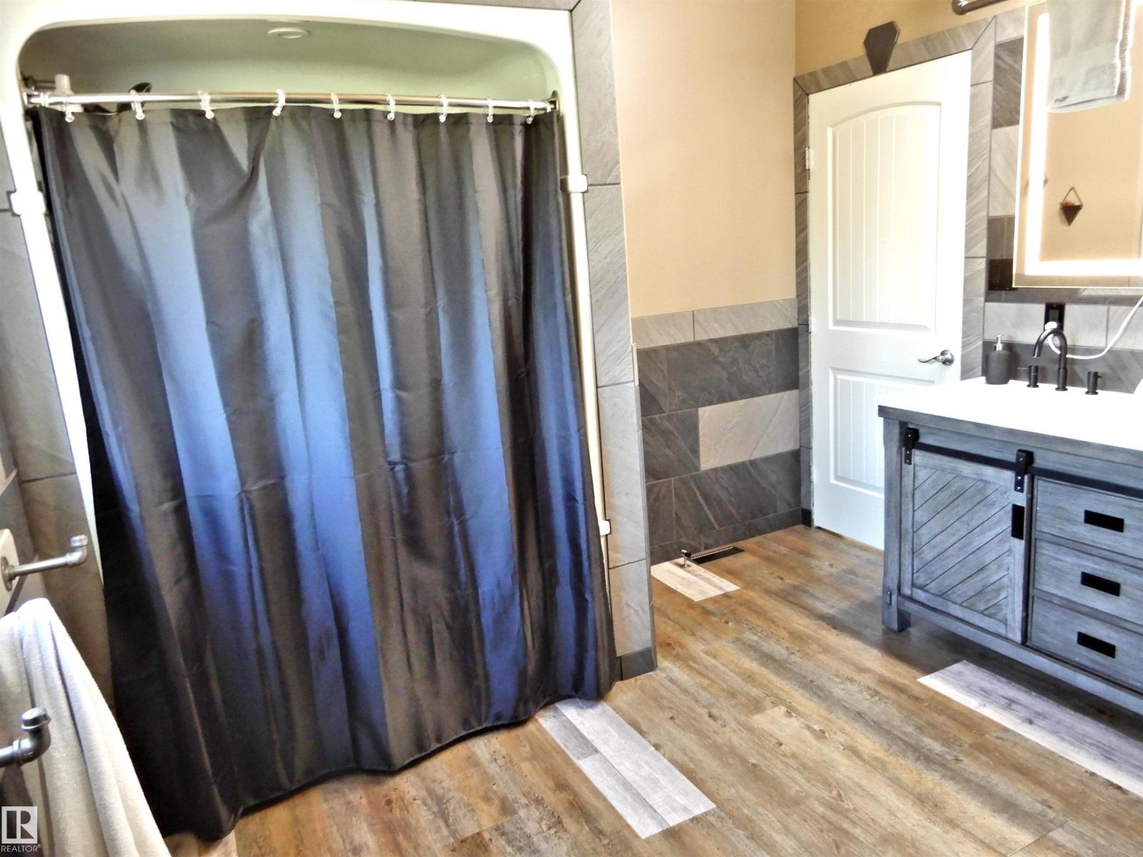 5208 Twp Road 505, Rural Parkland County, Alberta  T0E 0N0 - Photo 26 - E4453627