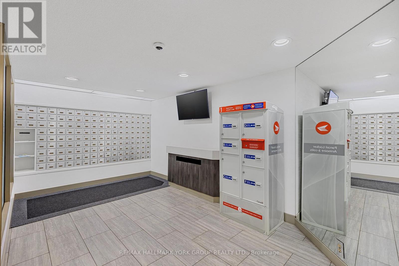 1007 - 7811 Yonge Street, Markham, Ontario L3T 4S3 - Photo 8 - N12350675