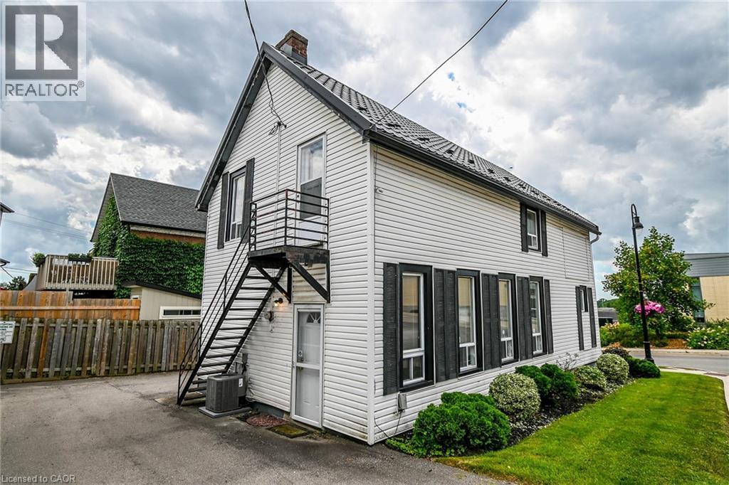 48 Carlisle Street, St. Catharines, Ontario  L2R 4H4 - Photo 5 - 40719221