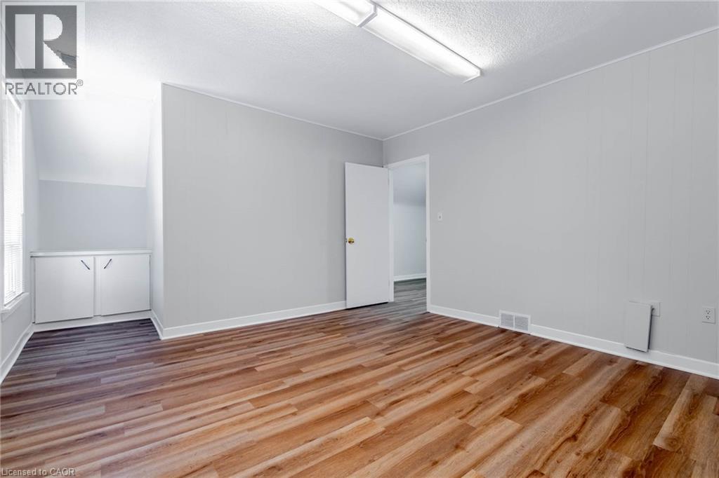 48 Carlisle Street, St. Catharines, Ontario  L2R 4H4 - Photo 17 - 40719221