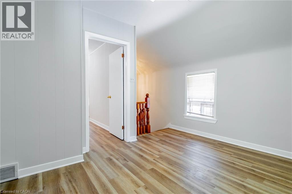 48 Carlisle Street, St. Catharines, Ontario  L2R 4H4 - Photo 21 - 40719221