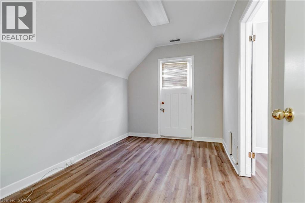 48 Carlisle Street, St. Catharines, Ontario  L2R 4H4 - Photo 20 - 40719221