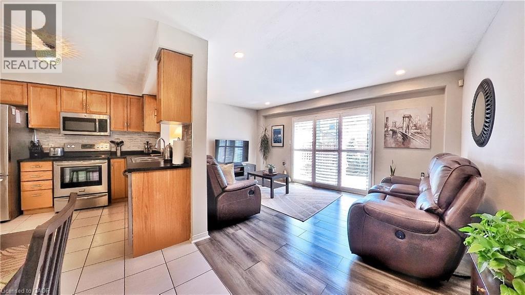 174 Highbury Drive Unit# 9, Stoney Creek, Ontario  L8J 3T8 - Photo 15 - 40721796