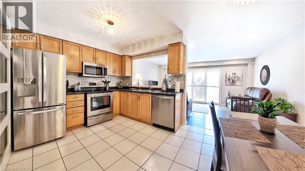 174 Highbury Drive Unit# 9, Stoney Creek, Ontario  L8J 3T8 - Photo 14 - 40721796