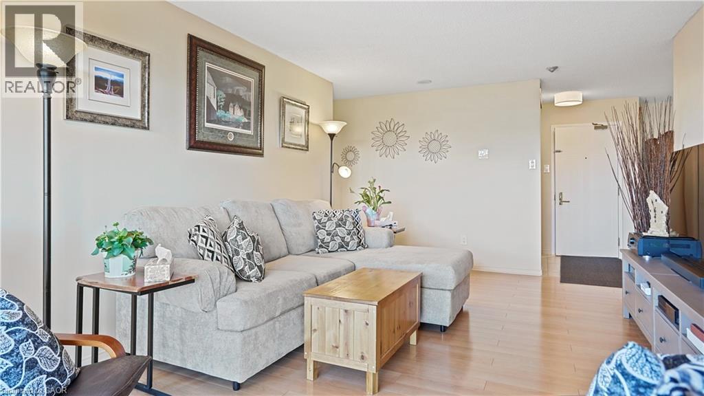 265 Westcourt Place Unit# 705, Waterloo, Ontario  N2L 6E4 - Photo 6 - 40723115