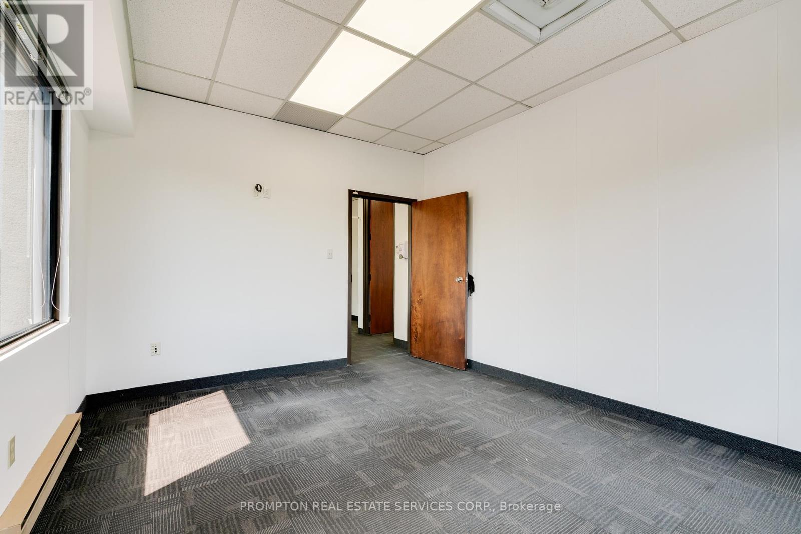 3rd Floor - 6075 Yonge Street, Toronto, Ontario  M2M 3W2 - Photo 7 - C12351373