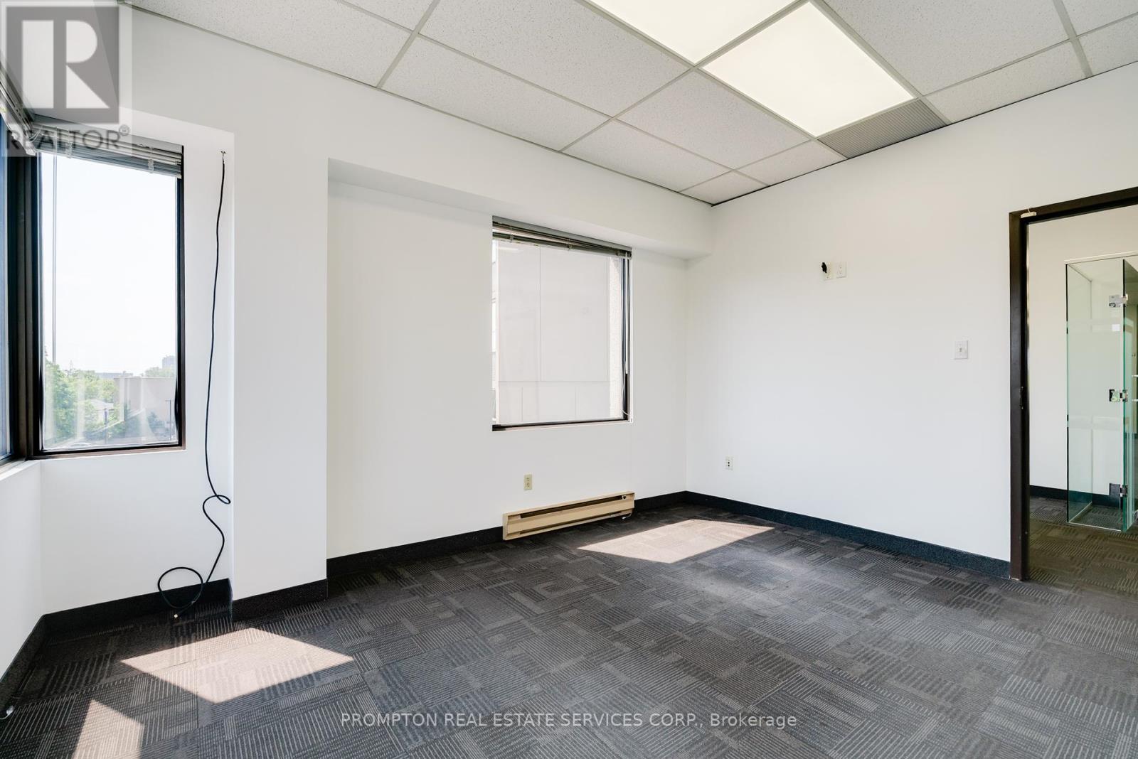3rd Floor - 6075 Yonge Street, Toronto, Ontario  M2M 3W2 - Photo 6 - C12351373