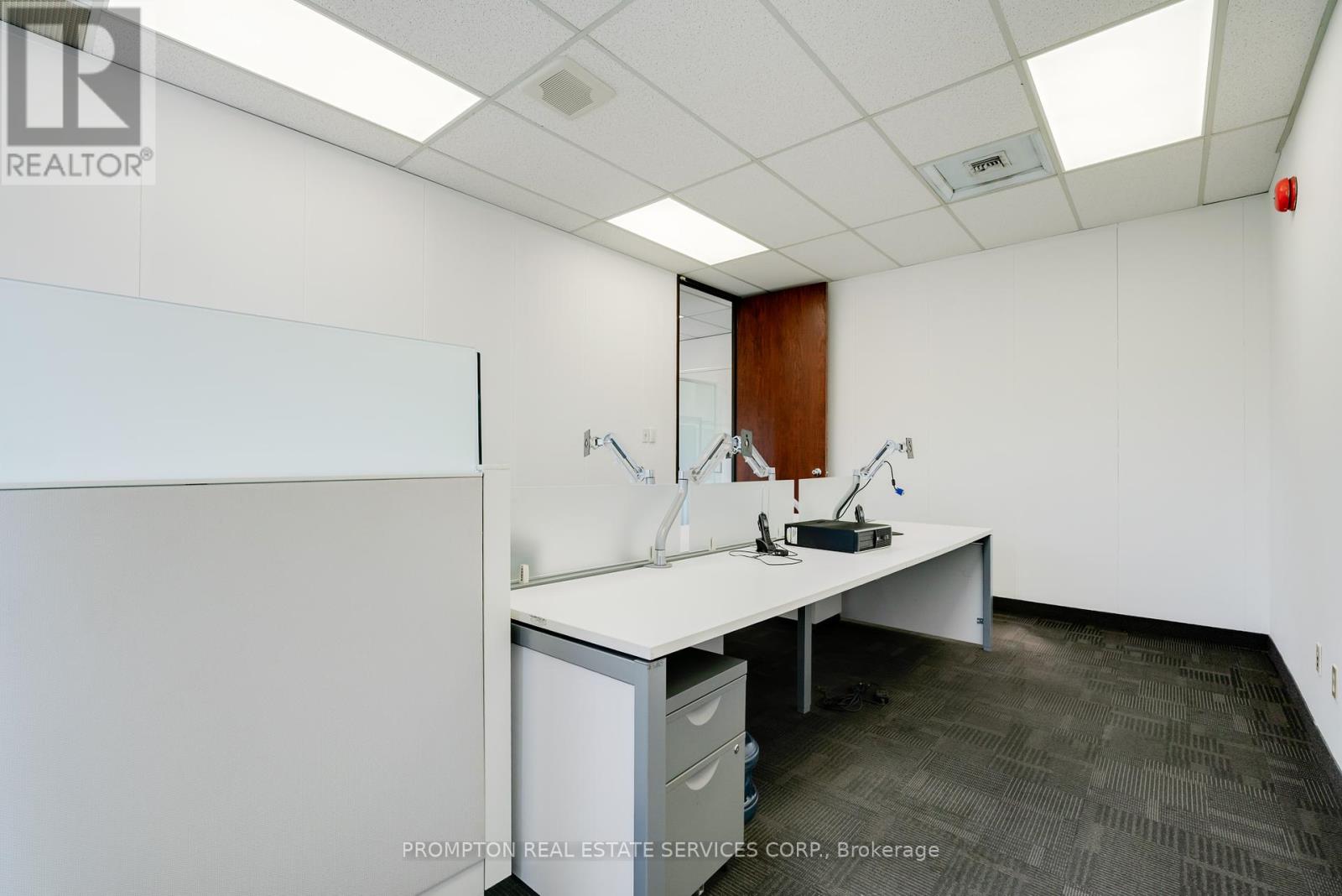 3rd Floor - 6075 Yonge Street, Toronto, Ontario  M2M 3W2 - Photo 9 - C12351373