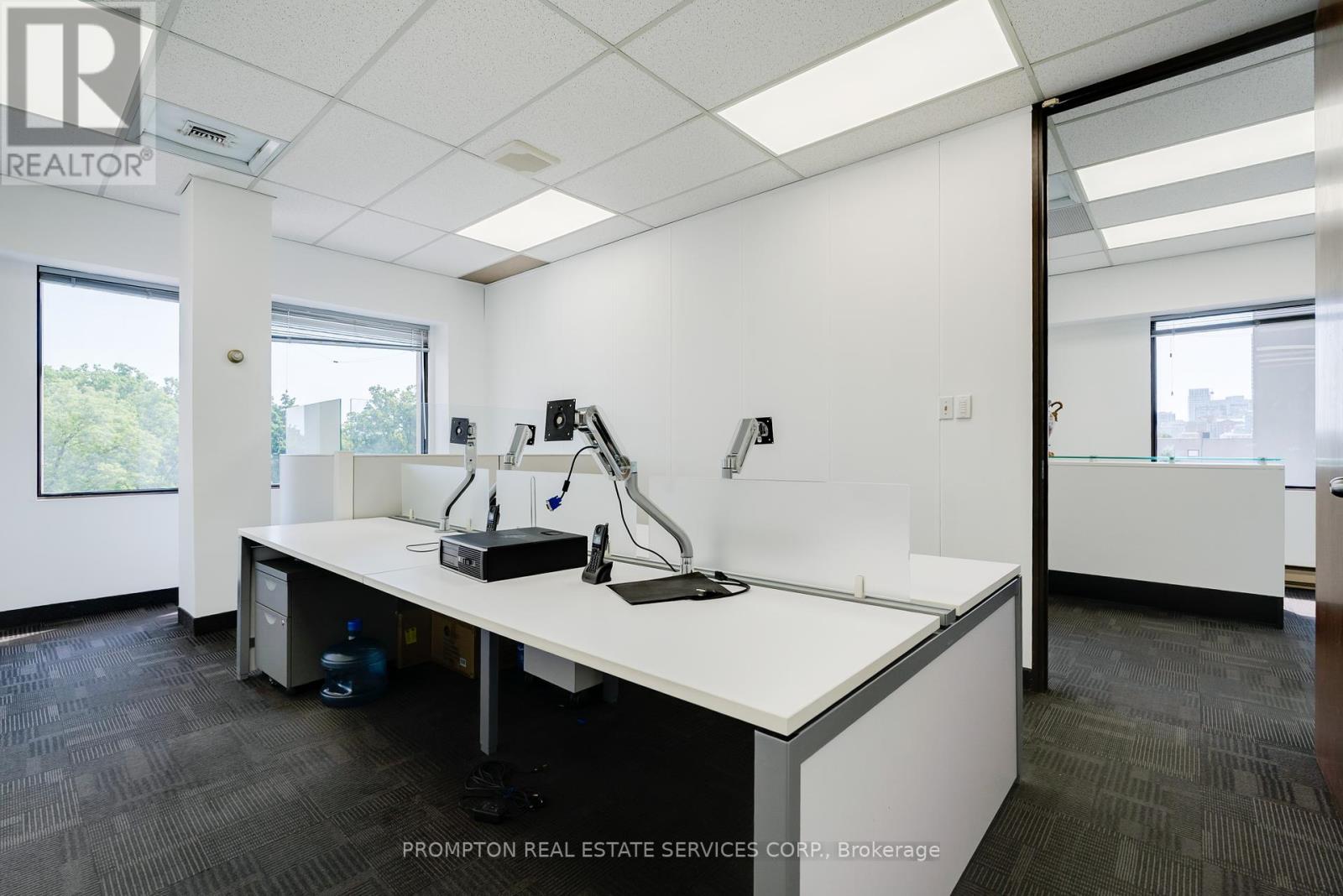 3rd Floor - 6075 Yonge Street, Toronto, Ontario  M2M 3W2 - Photo 8 - C12351373