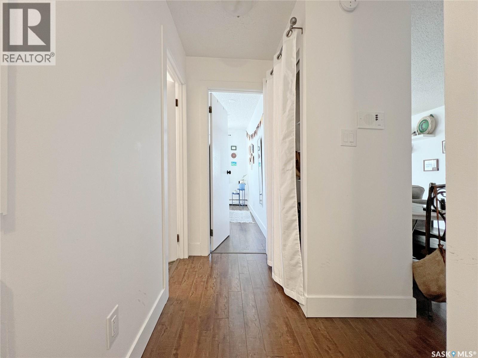 Property at 407 512 4th AVENUE N image 5