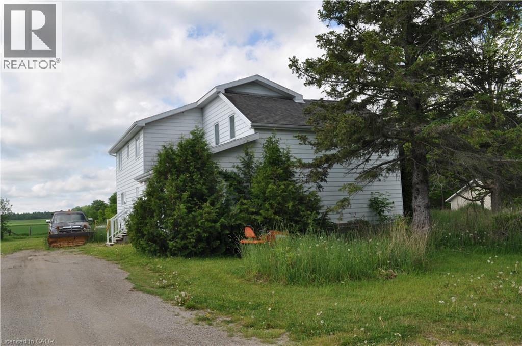 219 Hill Road, Mindemoya, Ontario  P0P 1S0 - Photo 2 - 40724875