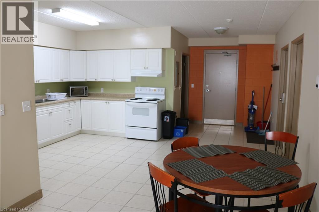 Property at 271 LESTER Street Unit# 203 image 3