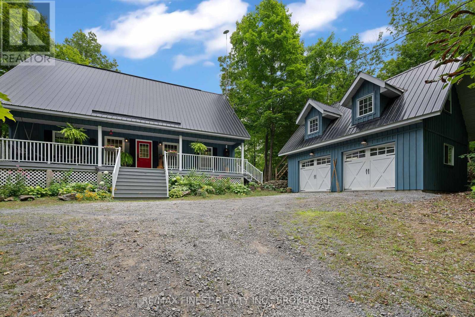 8884 CANOE LAKE ROAD, Frontenac, Ontario
