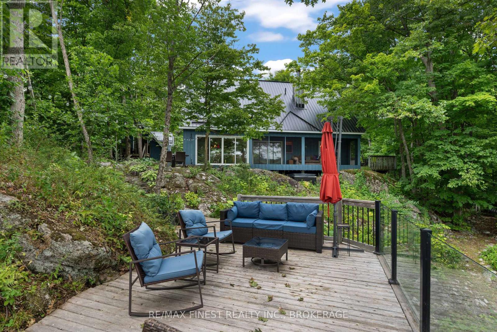 8884 Canoe Lake Road, Frontenac, Ontario  K0H 1W0 - Photo 12 - X12352255