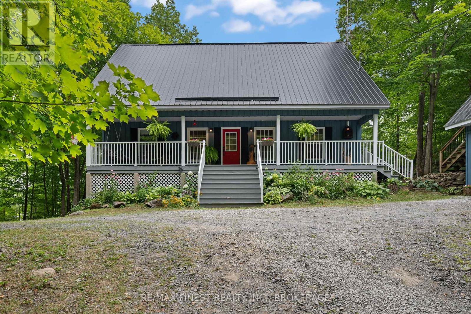 8884 Canoe Lake Road, Frontenac, Ontario  K0H 1W0 - Photo 4 - X12352255