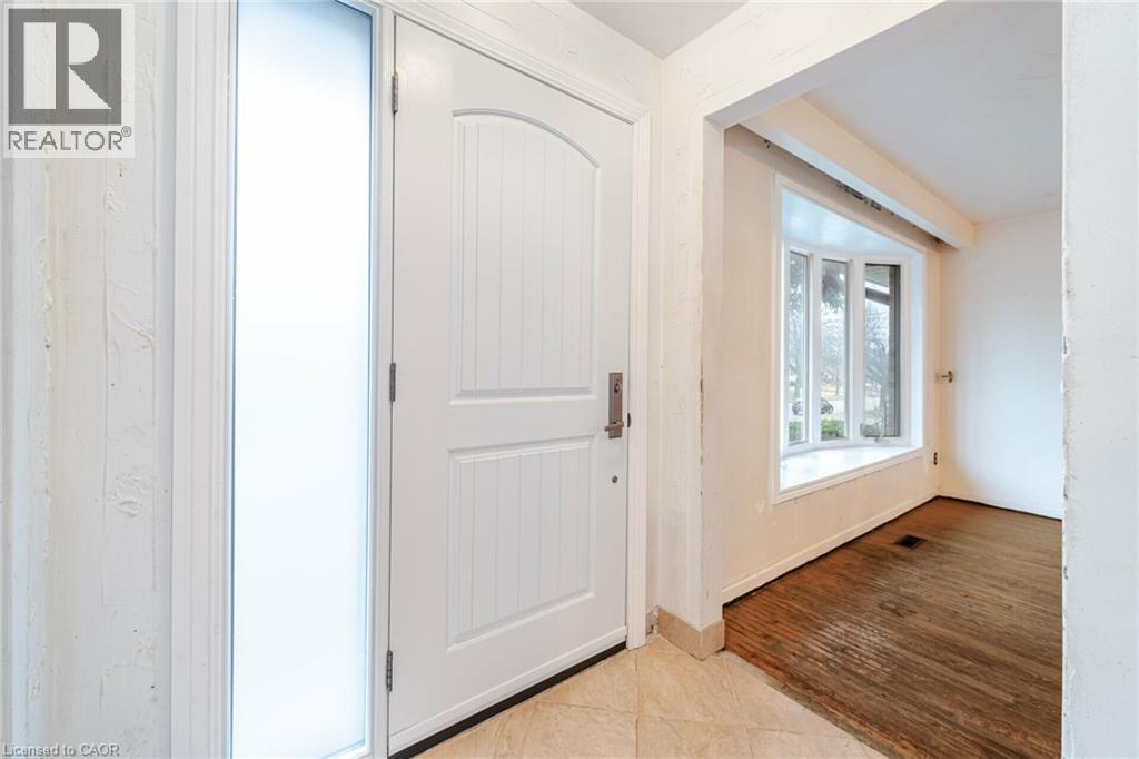 23 Gardentree Street, Toronto, Ontario  M1E 2E8 - Photo 4 - 40725484