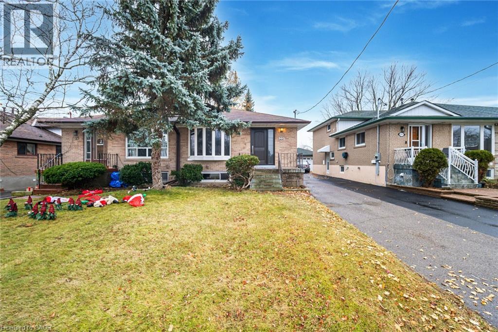 23 Gardentree Street, Toronto, Ontario  M1E 2E8 - Photo 3 - 40725484