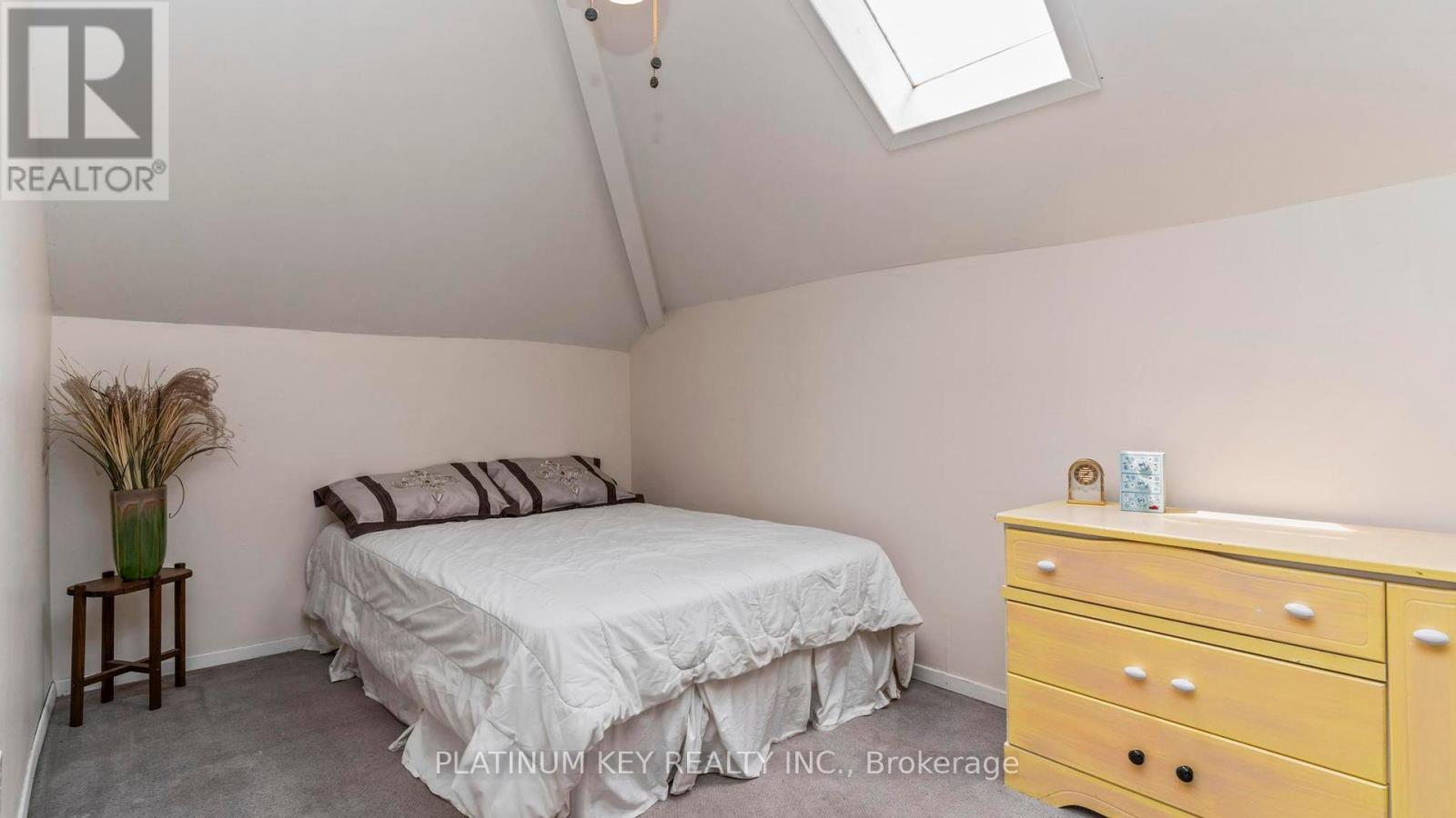 41 Queen Street, Strathroy-Caradoc, Ontario  N7G 2H5 - Photo 26 - X12352274