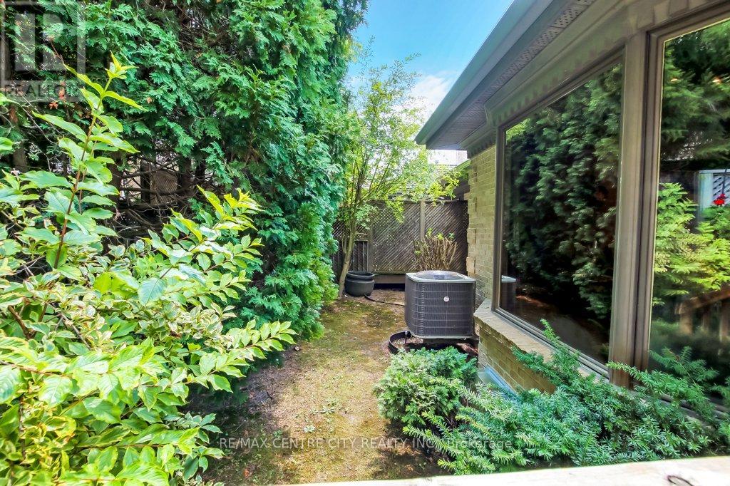 27 - 1200 Riverside Drive, London North, Ontario  N6H 5C6 - Photo 27 - X12352332