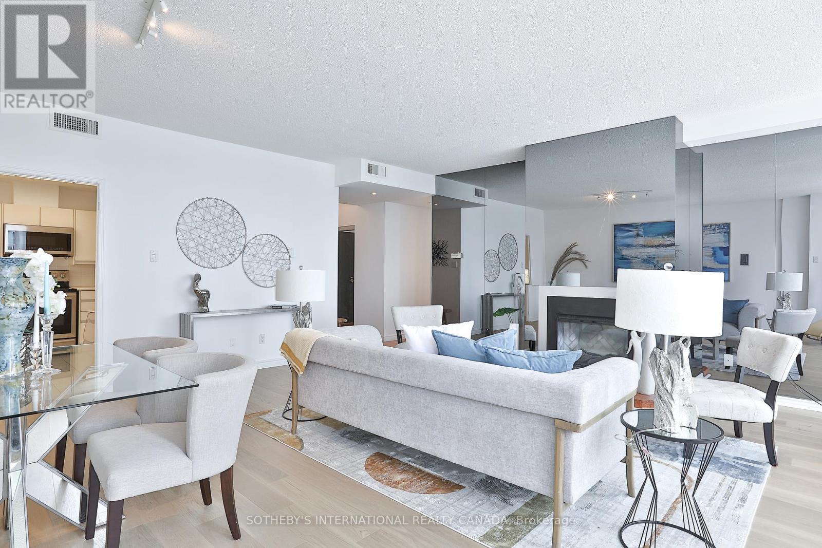 1003 - 7 Broadway Avenue, Toronto, Ontario  M4P 3C5 - Photo 11 - C12352160