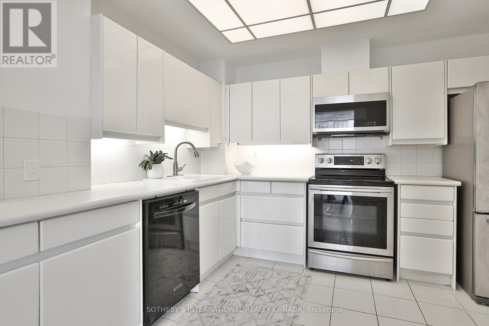 1003 - 7 Broadway Avenue, Toronto, Ontario  M4P 3C5 - Photo 14 - C12352160