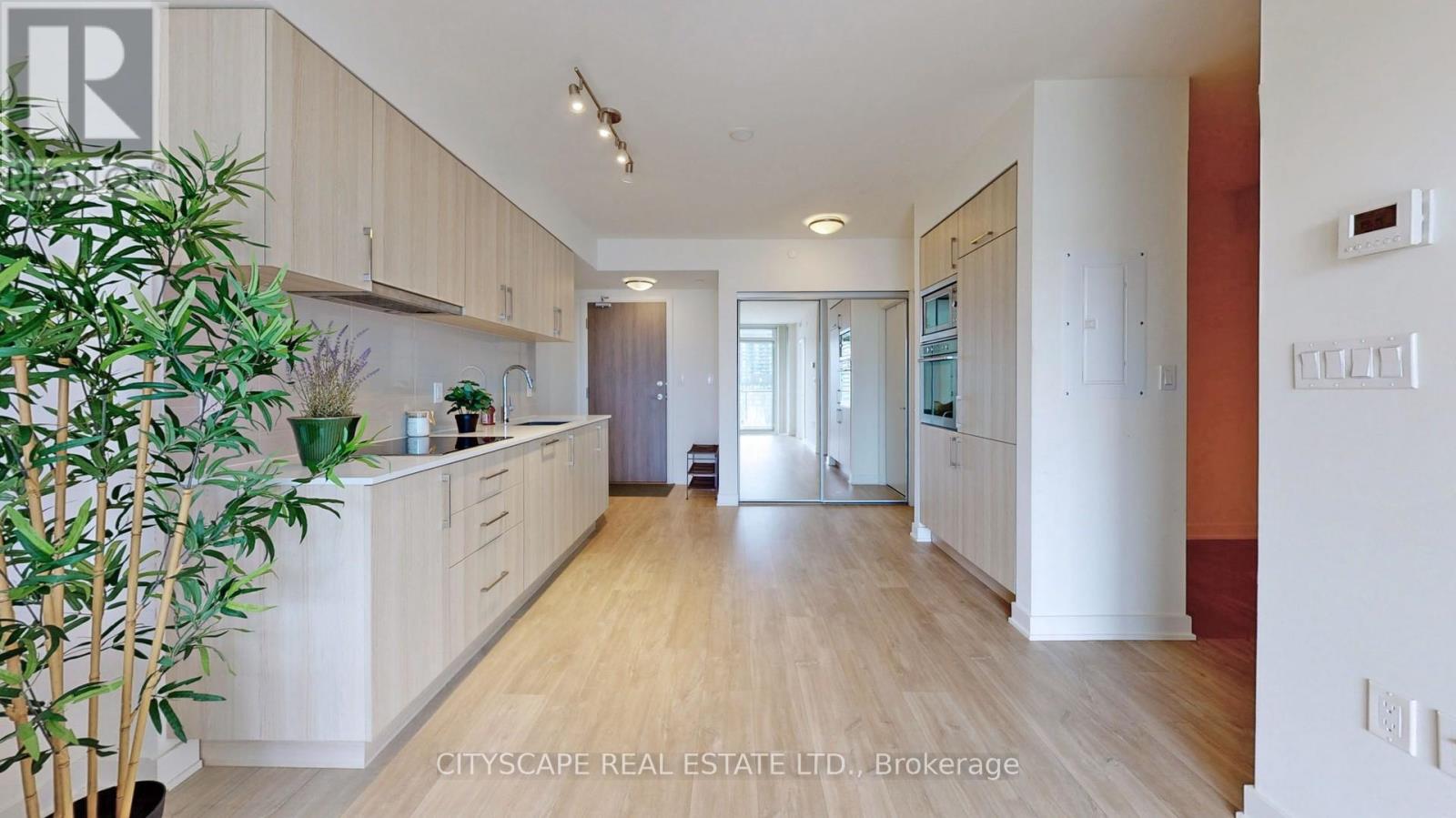 703w - 27 Bathurst Street, Toronto, Ontario M5V 2P1 - Photo 13 - C12352173