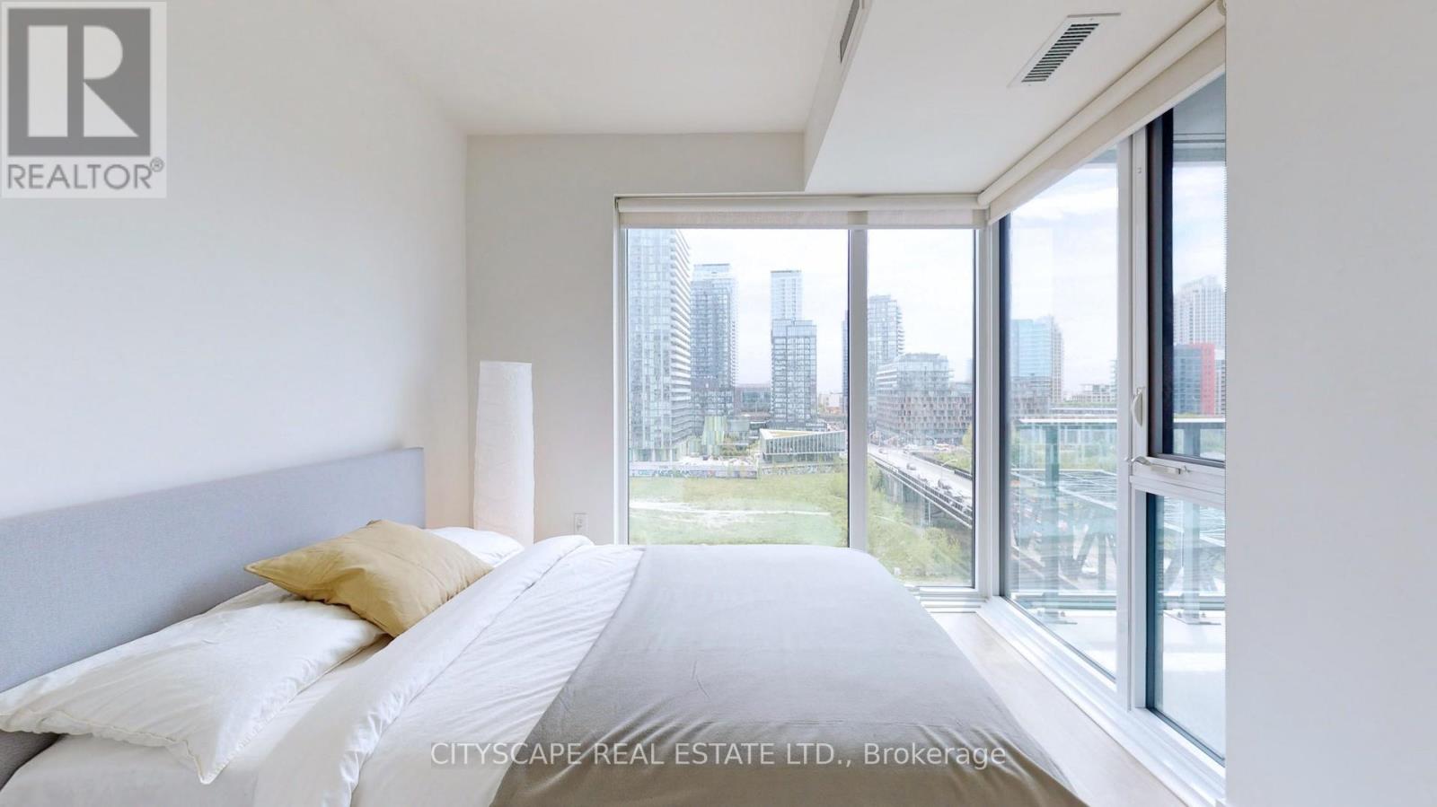 703w - 27 Bathurst Street, Toronto, Ontario M5V 2P1 - Photo 21 - C12352173