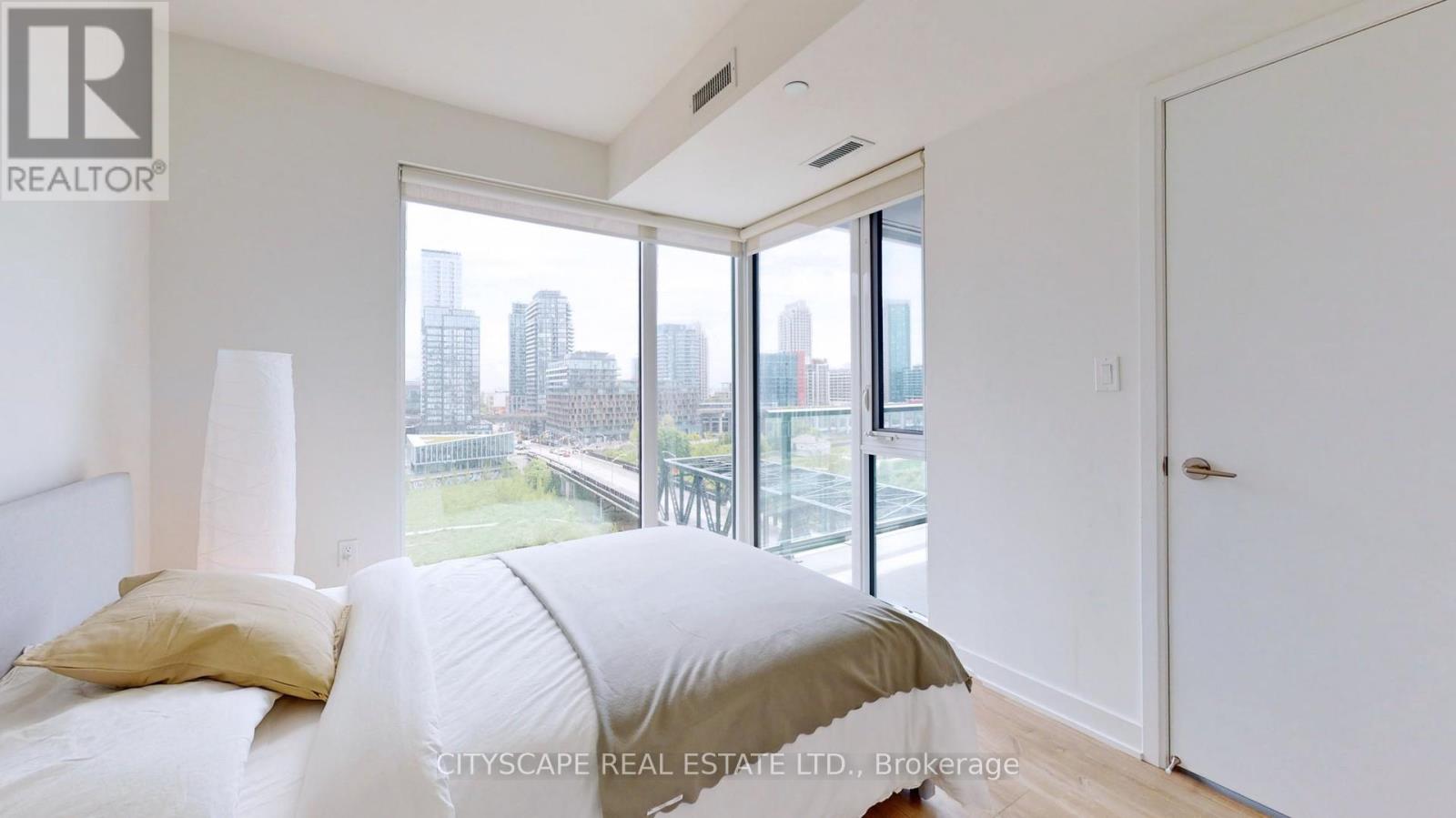 703w - 27 Bathurst Street, Toronto, Ontario M5V 2P1 - Photo 30 - C12352173