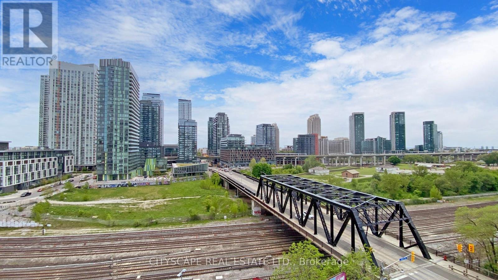 703w - 27 Bathurst Street, Toronto, Ontario M5V 2P1 - Photo 35 - C12352173