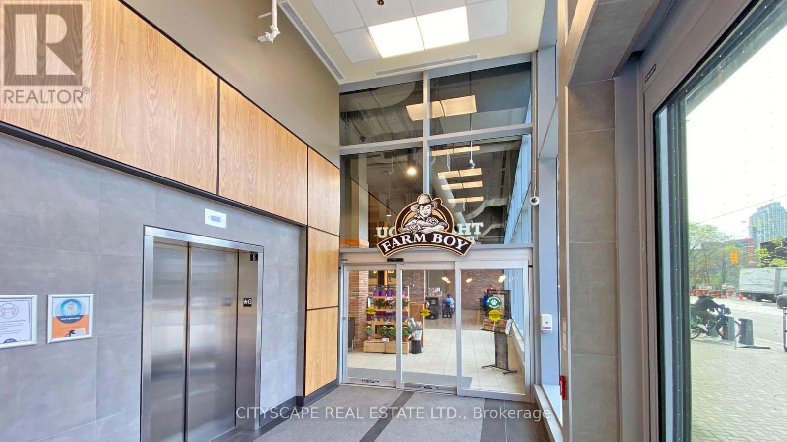 703w - 27 Bathurst Street, Toronto, Ontario M5V 2P1 - Photo 6 - C12352173