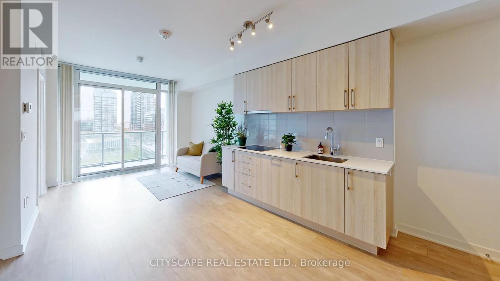 703w - 27 Bathurst Street, Toronto, Ontario M5V 2P1 - Photo 7 - C12352173