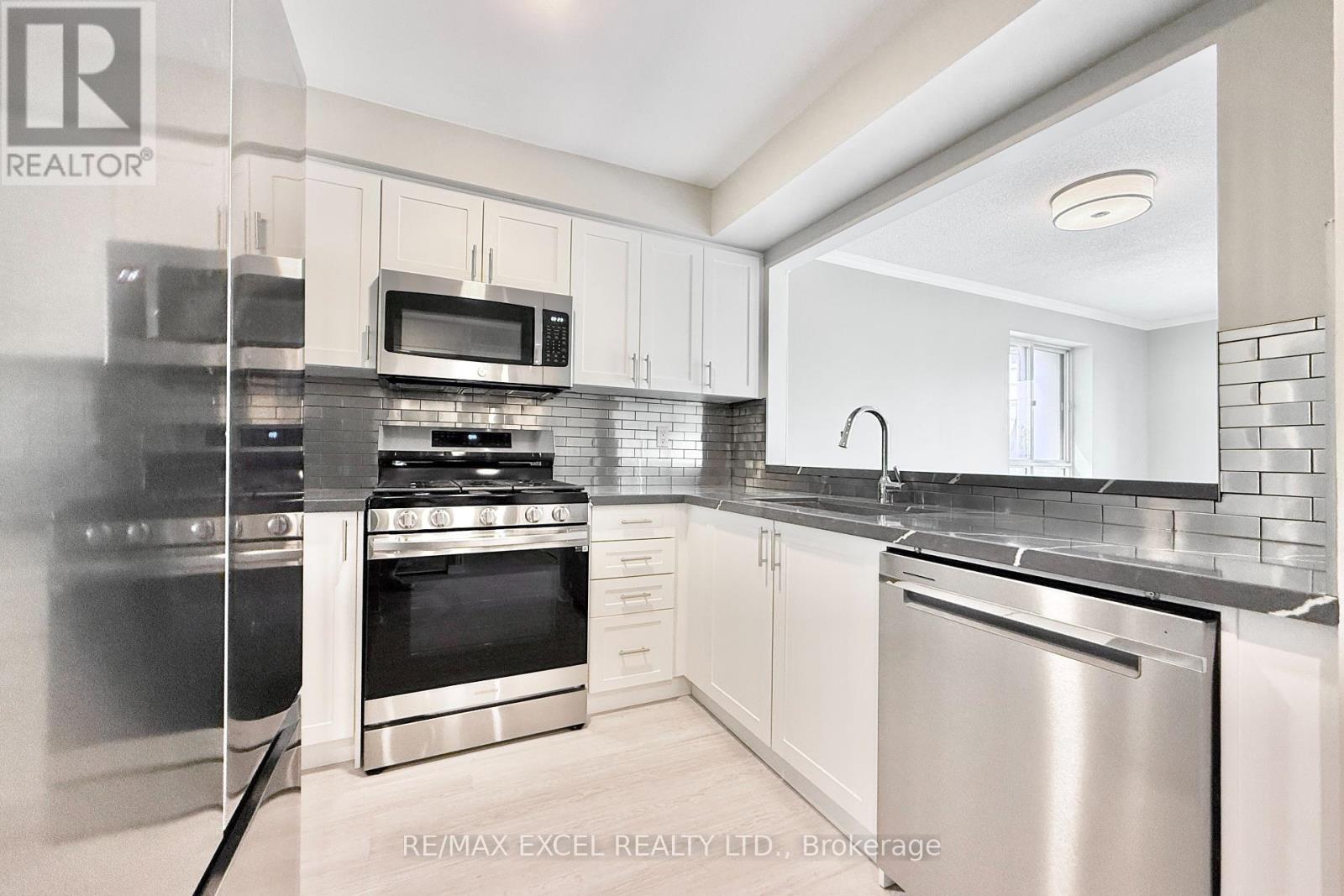 312 - 38 Hollywood Avenue, Toronto, Ontario  M2N 6S5 - Photo 11 - C12352240