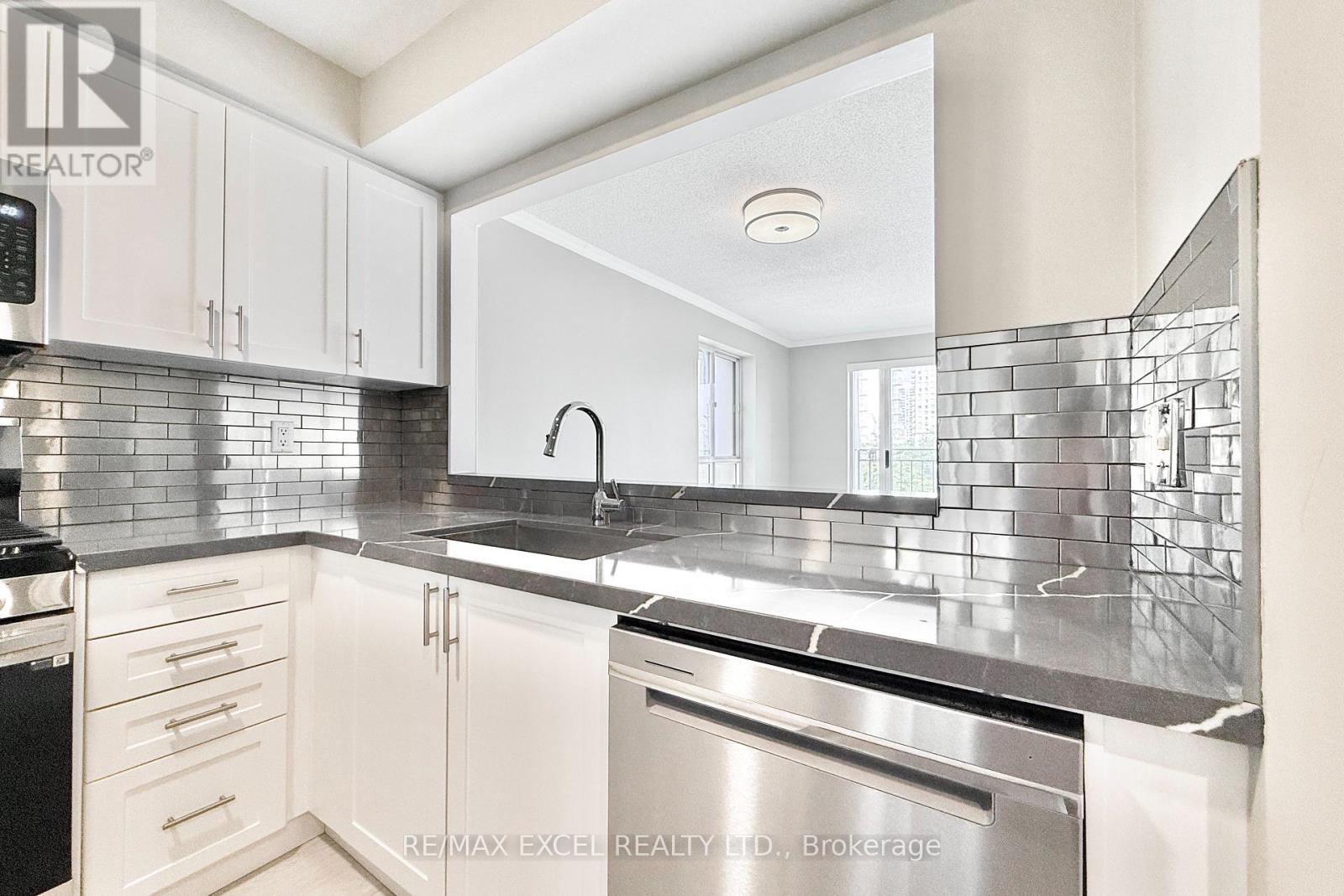 312 - 38 Hollywood Avenue, Toronto, Ontario  M2N 6S5 - Photo 12 - C12352240