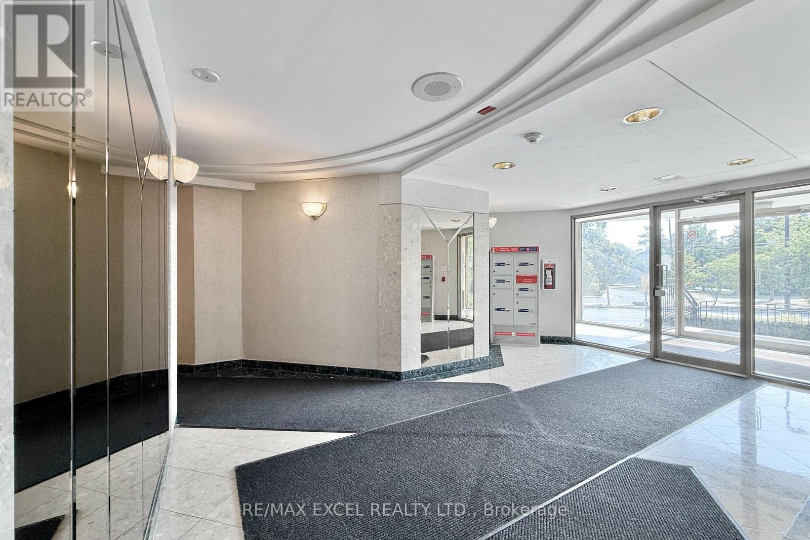 312 - 38 Hollywood Avenue, Toronto, Ontario  M2N 6S5 - Photo 4 - C12352240