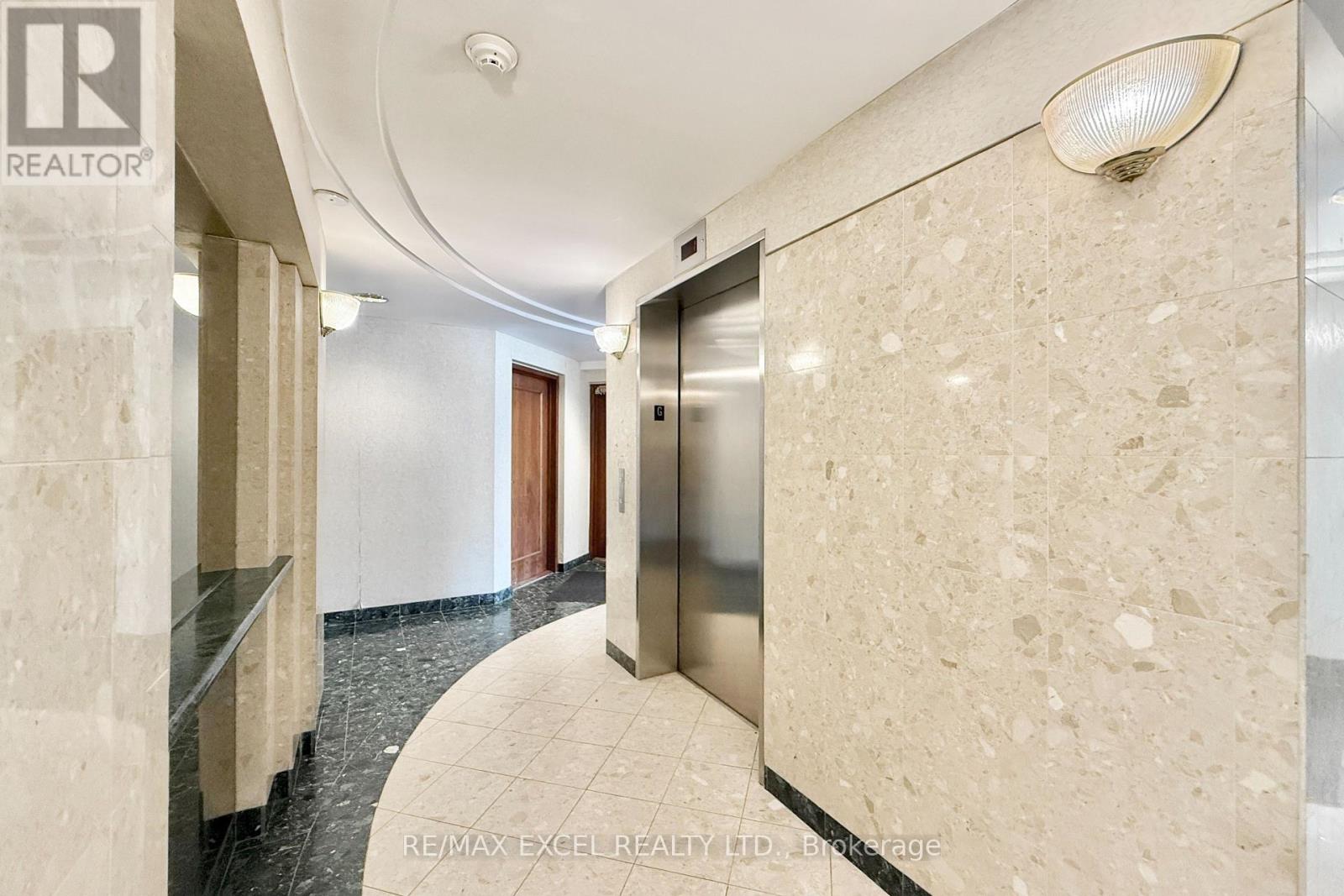 312 - 38 Hollywood Avenue, Toronto, Ontario  M2N 6S5 - Photo 5 - C12352240