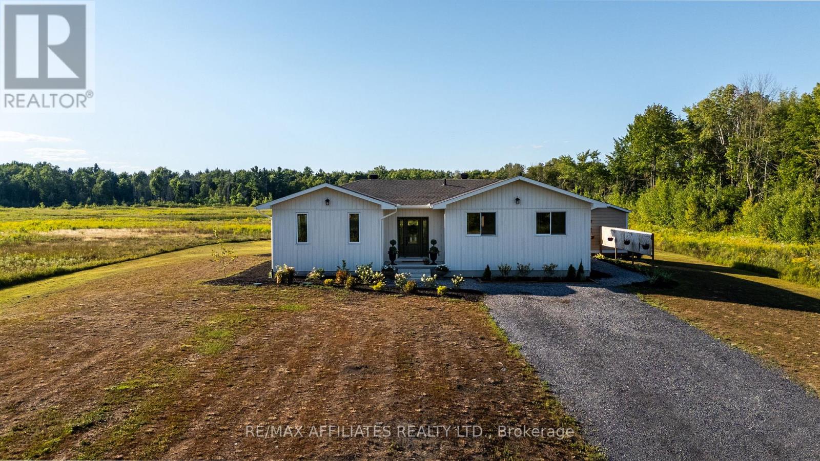 1606 Pittston Road, Edwardsburgh/cardinal, Ontario  K0E 1X0 - Photo 4 - X12352263