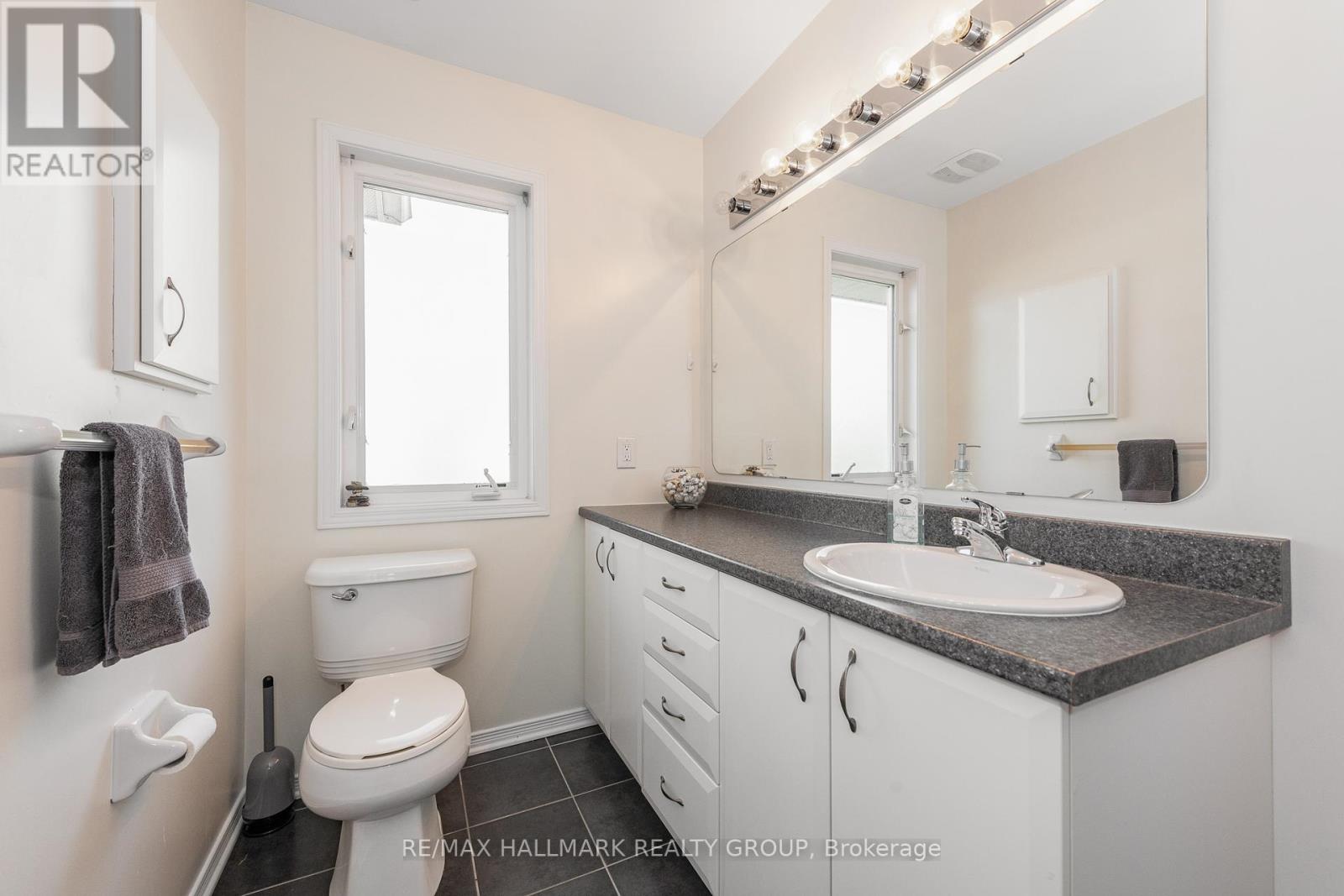 261 Parkrose Private, Ottawa, Ontario  K4A 0N8 - Photo 28 - X12352391
