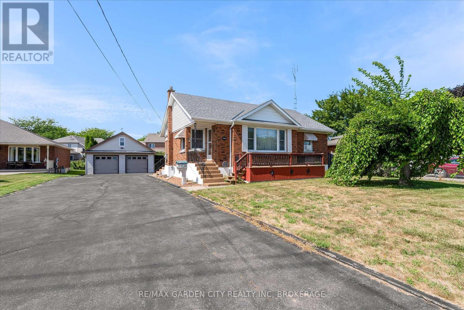 Property at 605 BUNTING ROAD image 1