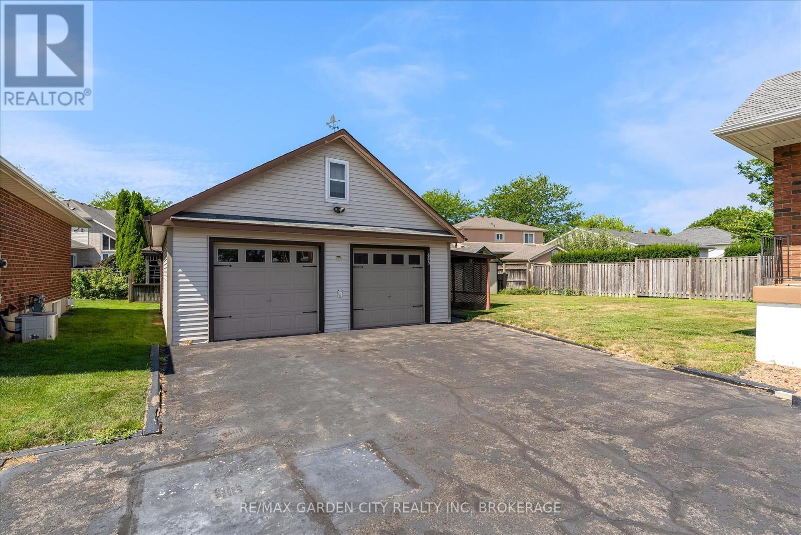 605 Bunting Road, St. Catharines, Ontario  L2M 2Z9 - Photo 20 - X12352382