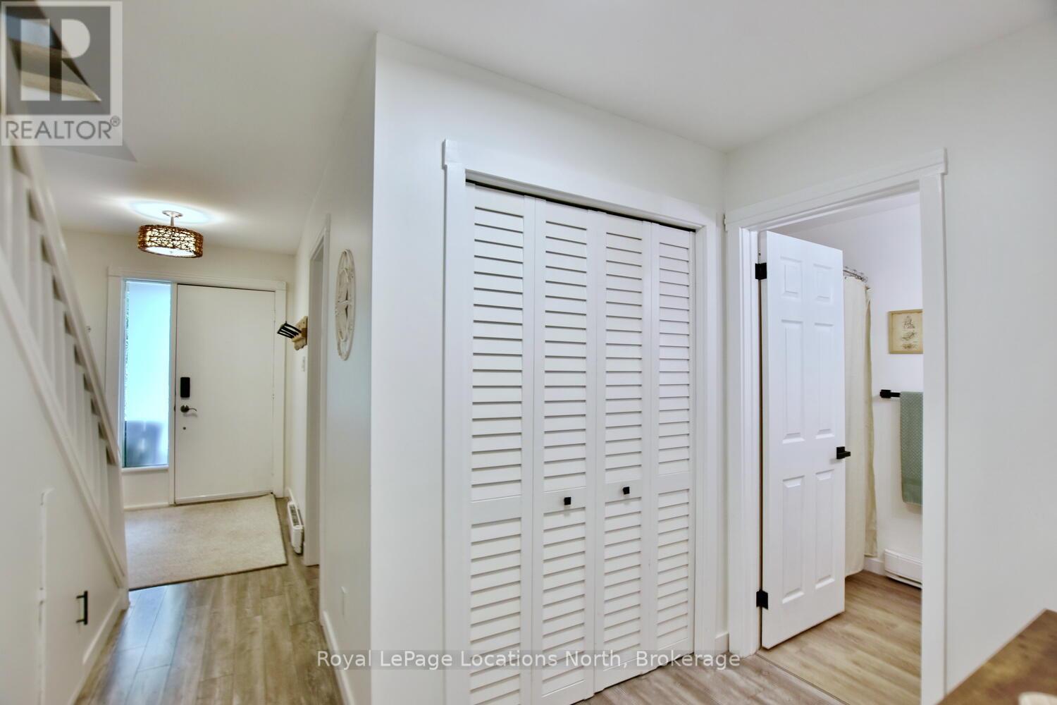 207 Escarpment Crescent, Collingwood, Ontario L9Y 5B4 - Photo 19 - S12352340