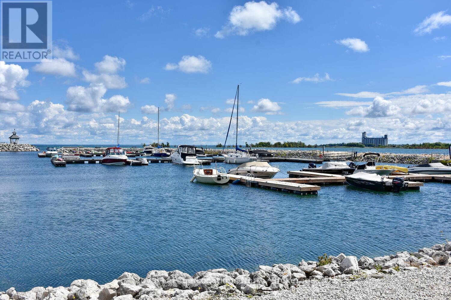 153 - 30 Ramblings Way, Collingwood, Ontario L9Y 5S5 - Photo 42 - S12352344