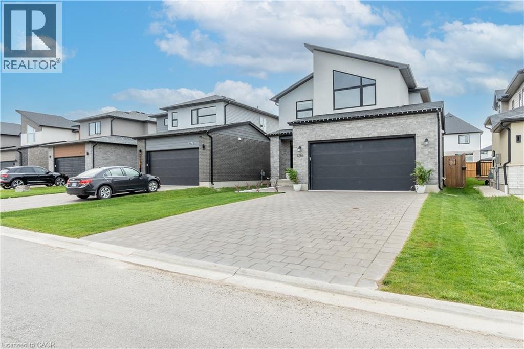 Photo 3 of 35 for 1266 Twilite Boulevard